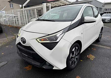 Toyota Aygo (X) -play Team D, KAMERA,APPLECAR,KLIMA*