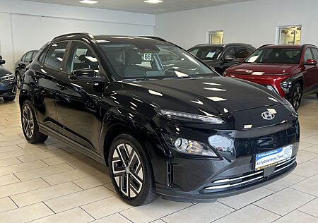 Hyundai Kona Select*2WD*CarPlay*Cam*PDC*WinterP.*SHZ*1.H