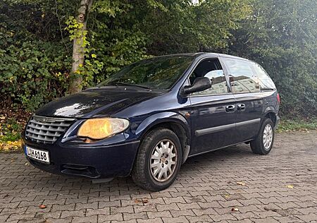 Chrysler Voyager gebraucht kaufen Chrysler Voyager Comfort 2.8 CRD Autom. Comfort