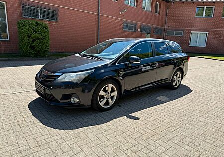 Toyota Avensis Kombi Executive - Navi - Sitzheizung -