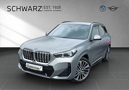 BMW iX1 xDrive30 M Sport20"360K.1500€Ladeguthaben