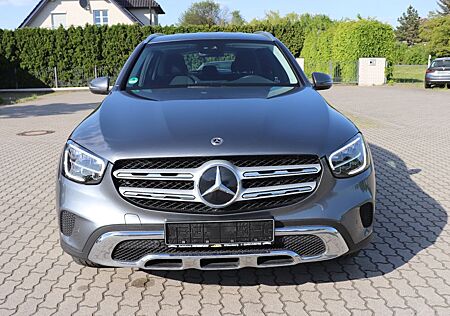 Mercedes-Benz GLC-Klasse GLC 200 d 4MATIC Autom.*Business*Infotain*Kamera
