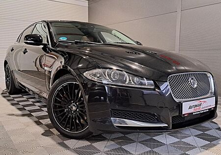 Jaguar XF 3.0 V6 Diesel°AHK°ACC°BiXenon°RFK°Shzg°Keyles