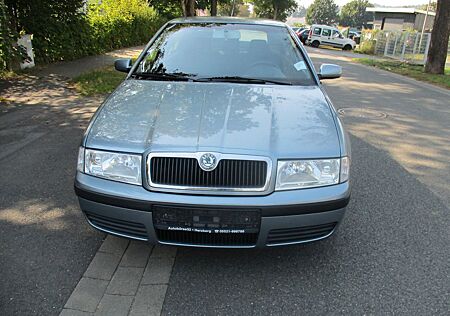 Skoda Octavia Lim. 1.6/TÜV NEU/AHK