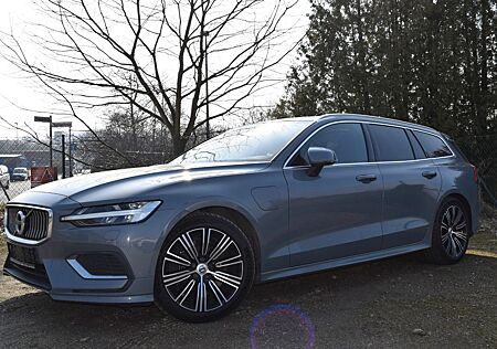 Volvo V60 Kombi Inscription Recharge Plug-In Hybrid AW