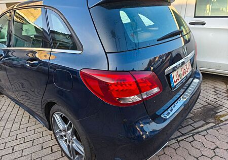 Mercedes-Benz B 200 gebraucht kaufen Mercedes-Benz B 200 cdi, AMG Paket, Panorama, Tüv neu