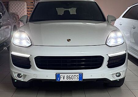 Porsche Cayenne turbo S Diesel