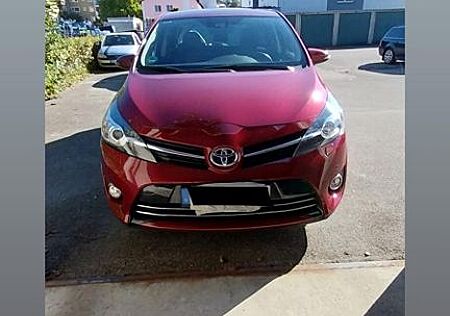 Toyota Verso 1.8l Valvematic Edition S+ 5-Sitzer Ed...