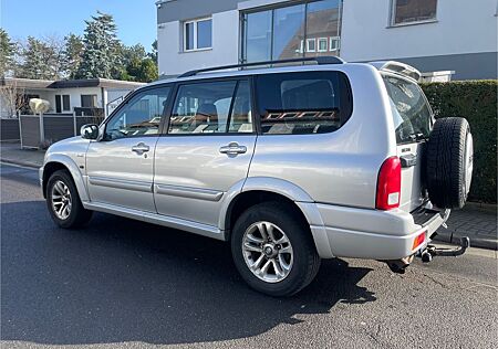 Suzuki Grand Vitara 2.7 V6 XL7-Allrad-AHK-Leder-Klima