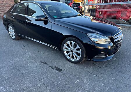 Mercedes-Benz E 350 BlueTec 4Matic Leder/Camera /AHK / Keyless