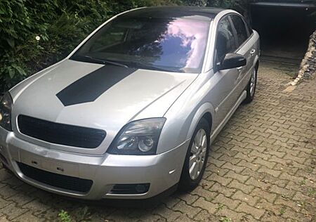 Opel Vectra GTS 3.0 V6 CDTI GTS / schweizer Papiere