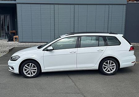 VW Golf Volkswagen Variant 2.0 TDI DSG LED ACC