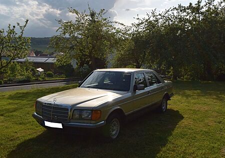 Mercedes-Benz 280 W126 SE mit H-Kennzeichen und HU