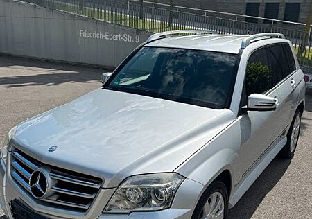 Mercedes-Benz GLK 350 CDI 4 Matic/Bi-Xenon/Navi/AHK
