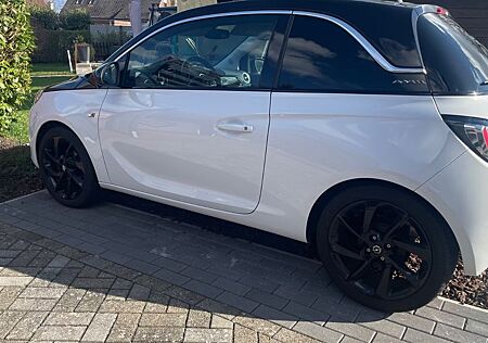 Opel Adam BLACK JACK 1.4 64kW BLACK JACK