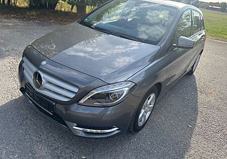 Mercedes-Benz B 200 B -Klasse