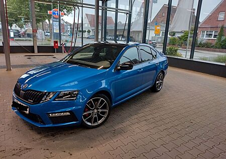 Skoda Octavia 2.0 TDI RS - ACC -Service/TÜV NEU