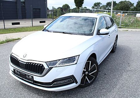 Skoda Octavia First Edition 1,4 iV 1.HD HUD+Ambien+Virtual+LED