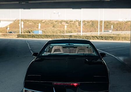 Pontiac Firebird Knightrider KITT Replica