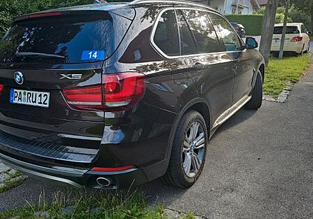 BMW X5 xDrive30d -