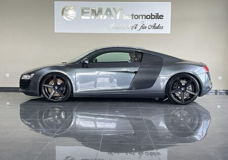 Audi R8 4.2 FSI Coupe quattro /Navi/Leder/Xenon/