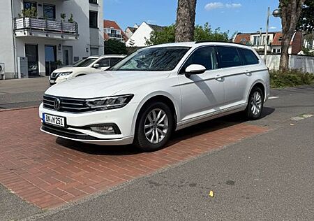 VW Passat Variant Volkswagen 2.0 TDI DSG