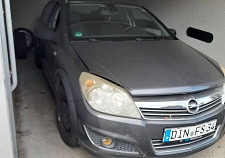 Opel Astra 1.6 Ecotec 85kW -