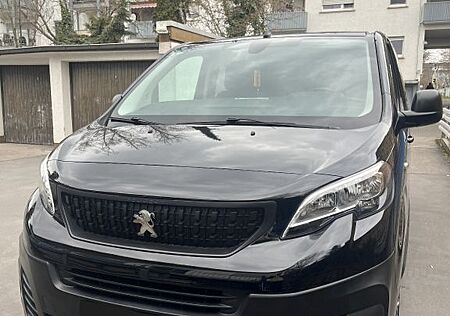 Peugeot Expert TwinCab 2021 179 PS SCHWARZ
