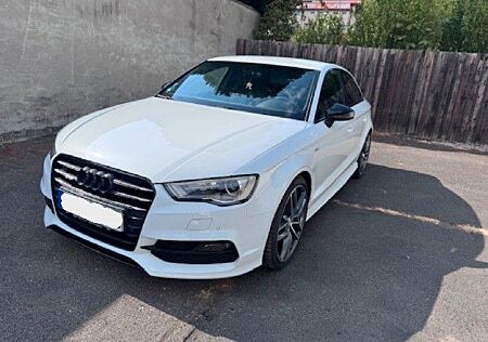 Audi A3 1.4 TFSI cod ultra S tronic S line S line