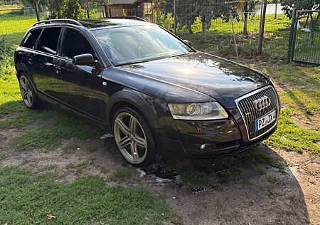 Audi A6 Allroad 3.0TDI (DPF) quattro tiptronic -