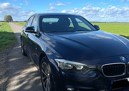 BMW 318i Sport Line Sport Line