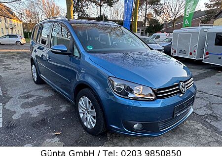 VW Touran Volkswagen 1.2 Turbo BMT Navi / 7 Sitzer /94.000km