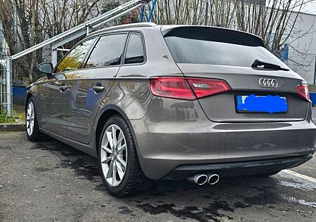 Audi A3 2.0 TDI Ambiente Sportback Ambiente