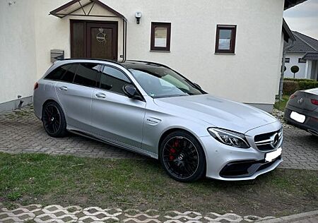 Mercedes-Benz C 63 AMG gebraucht kaufen Mercedes-Benz C 63 AMG Mercedes-AMG C 63 T S Mercedes-AMG S