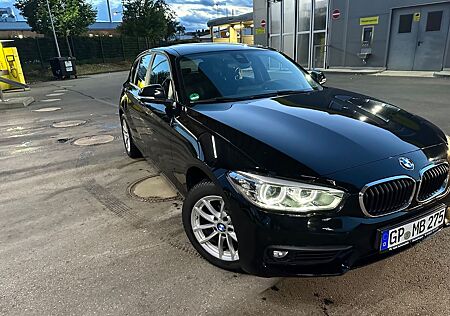 BMW 118i LED, Kamera,Parkassist, Spur Bremsassisten