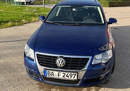 VW Passat Volkswagen 2.0 TDI DPF DSG 125kW Sportline Sportline