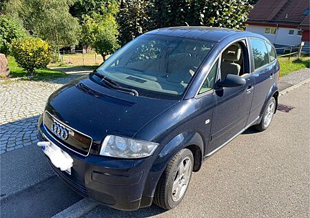 Audi A2 1.4 -