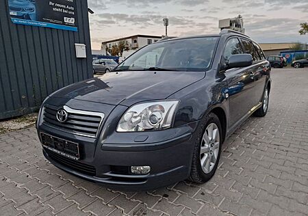 Toyota Avensis Combi 2,2-l-D-CAT 2.HAND,Gepflegt