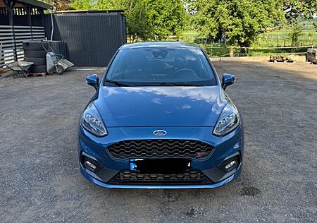 Ford Fiesta 1,5 EcoBoost ST mit Styling-Paket ST ...