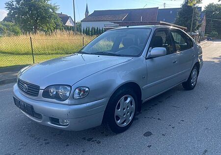 Toyota Corolla 1.4 / Klima / 1 . Hand