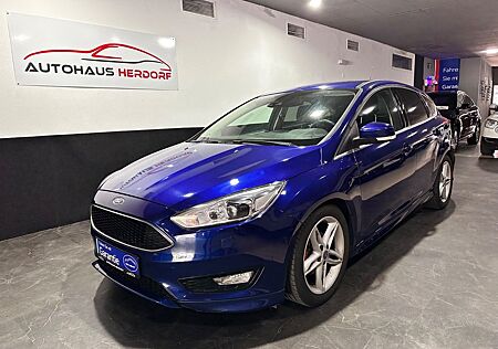Ford Focus Lim. /Sport/Bi-Xenon/Navi/ 1 Hand