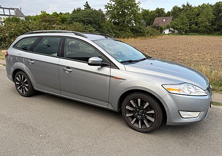 Ford Mondeo 2,0 Titanium Turnier Titanium