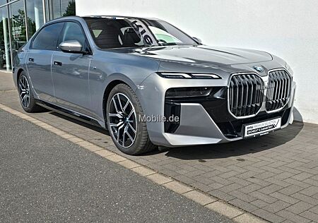 BMW 740d xDrive M Sportpaket*Standhzg*Sky-Lounge*B&W