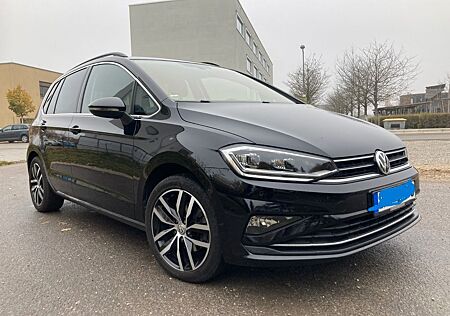 VW Golf Sportsvan Volkswagen 1.5 TSI ACT OPF 110kW DSG Hig...