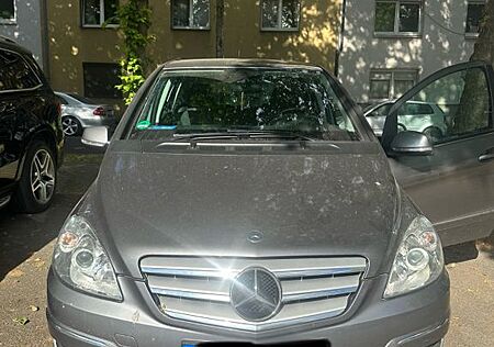 Mercedes-Benz B 160 BlueEFFICIENCY