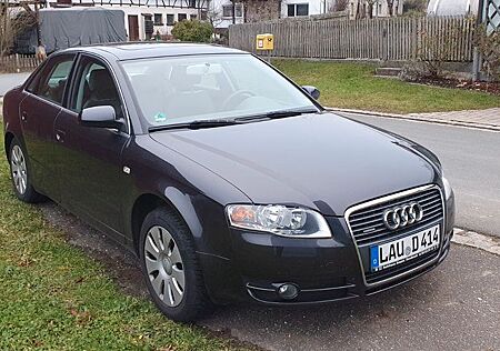 Audi A4 Allroad mit Anhängerkupplung