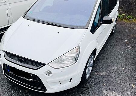 Ford S-Max 2,2 TDCi 129kW DPF Titanium S Titanium S