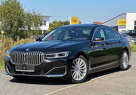 BMW 730d xDrive Pure Excellence *ABSOLUT VOLL*