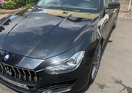 Maserati Ghibli 3.0 V6 Diesel Automatik -