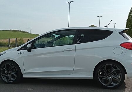 Ford Fiesta ST m. vielen Extras in TOPZUSTAND!!!